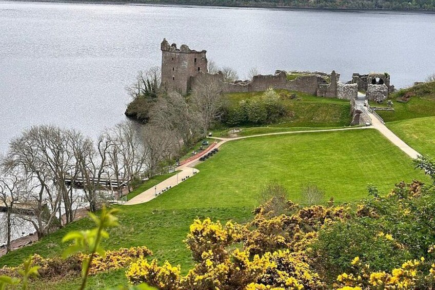 Urquhart Castle/Loch Ness viewpoint 2