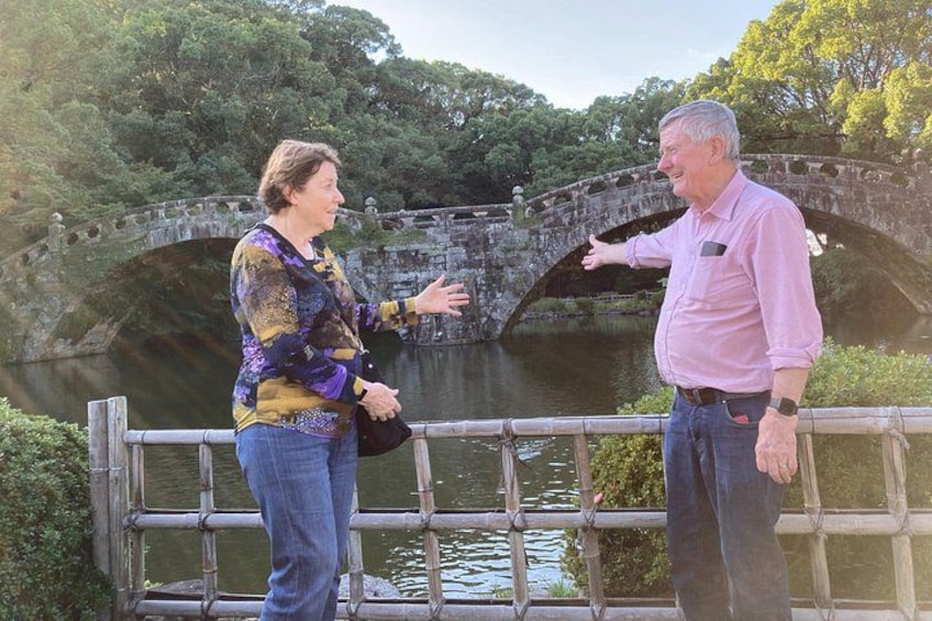 Enjoying nature and history at the Isahaya Spectacle Bridge. 5