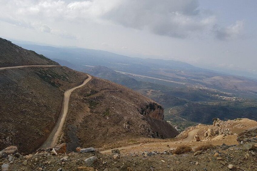 Lasithi Plateau Zeus Cave Guided Jeep Safari Tour 2