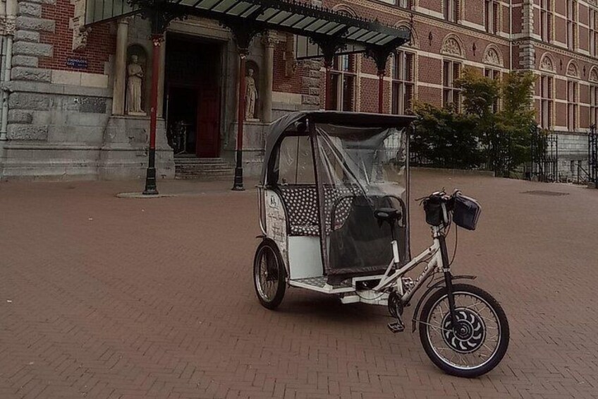 2 hours Amsterdam City Tour in Pedicab 2