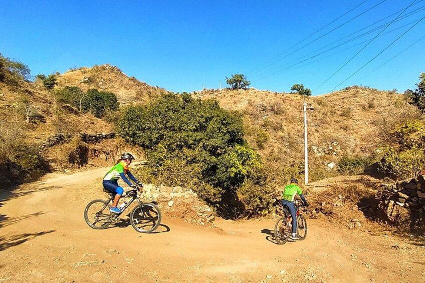 Udaipur Bicycle Tour 4