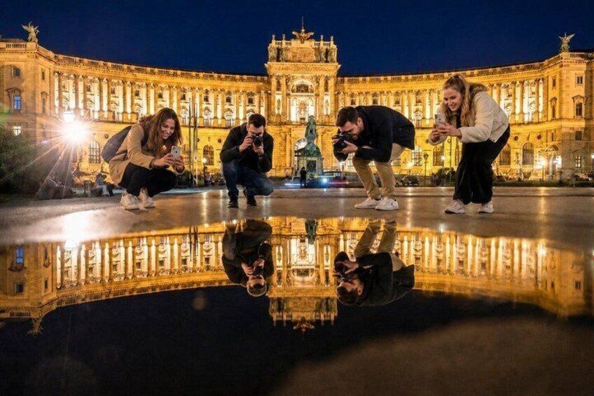 Vienna at night! Private photo tour of Vienna's most beautiful buildings 5