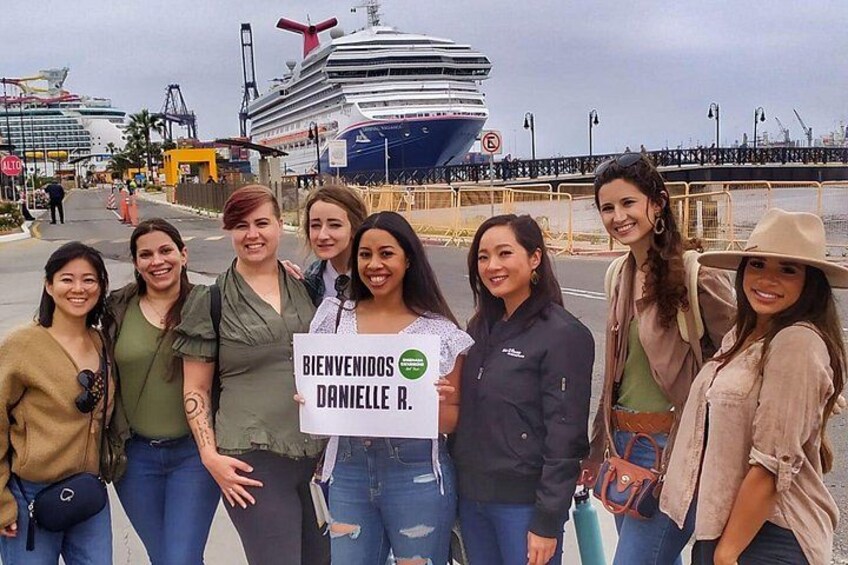 Private, on time pick up at Ship security. Can be customized to your group. 4