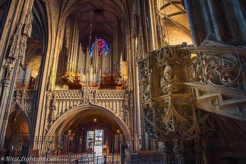 Giant Organ at St. Stephen's Cathedral Copyright: Porzer - Westlightart 2