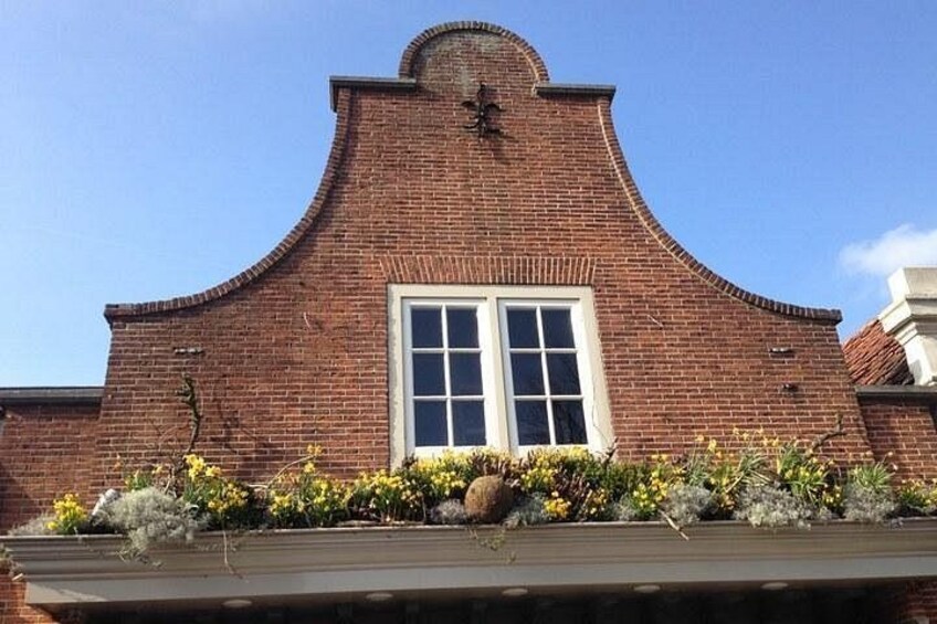 Discover Holland on a private, customizable tour 3