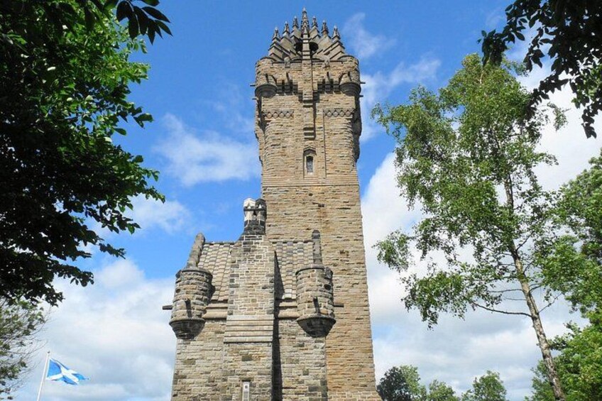 Private Day Tour: Visit 3 Iconic William Wallace Locations 1