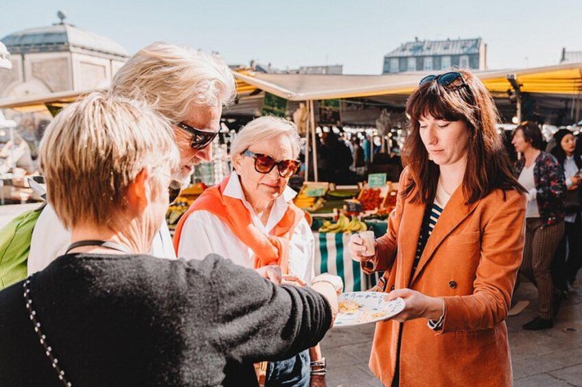 Versailles Bike Tour with Market, Gardens & Guided Palace Tour 2