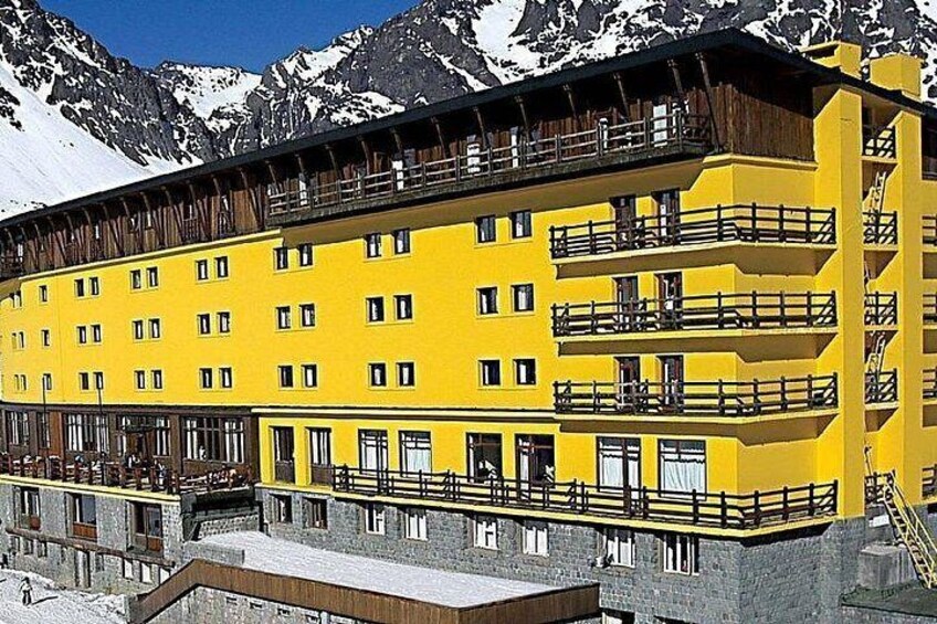 Full Day Tour Laguna del Inca Portillo from Santiago 5