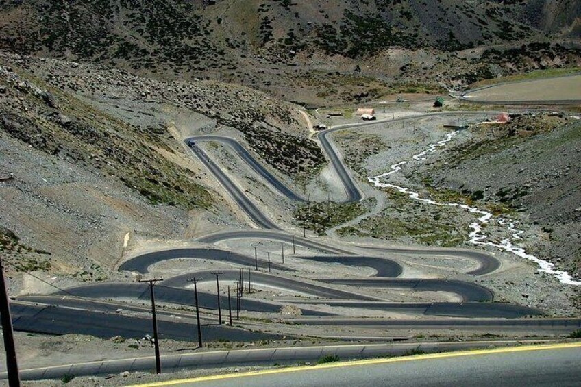 Full Day Tour Laguna del Inca Portillo from Santiago 4