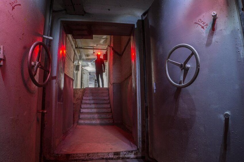 EXPLORE NUCLEAR BUNKER 1