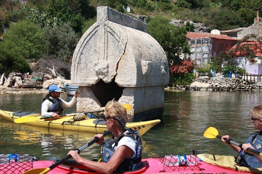 Sea kayaking Over The Sunkencity Of Kekova From Kas - Kalkan 1
