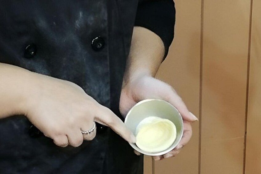 Learn How to Make Pastel De Nata in a Beautiful Porto Home 3