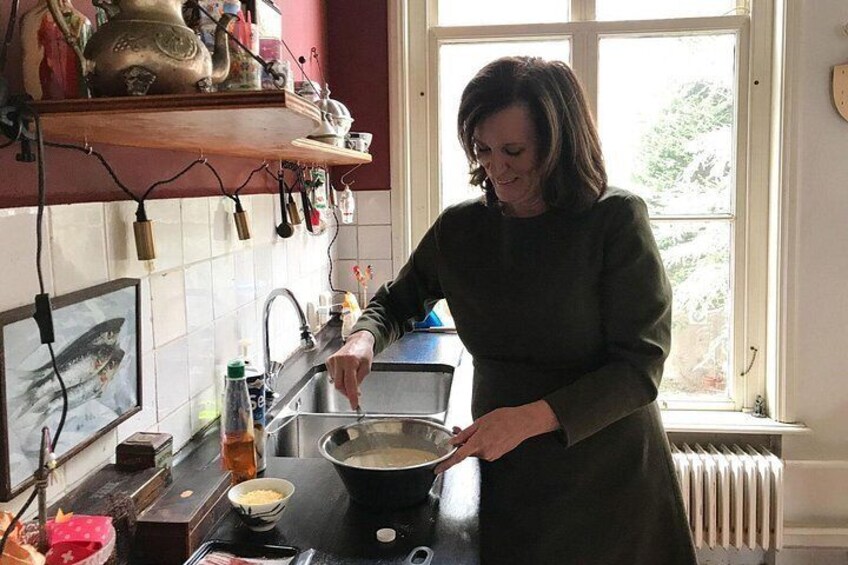 Host Fusina in her kitchen 2