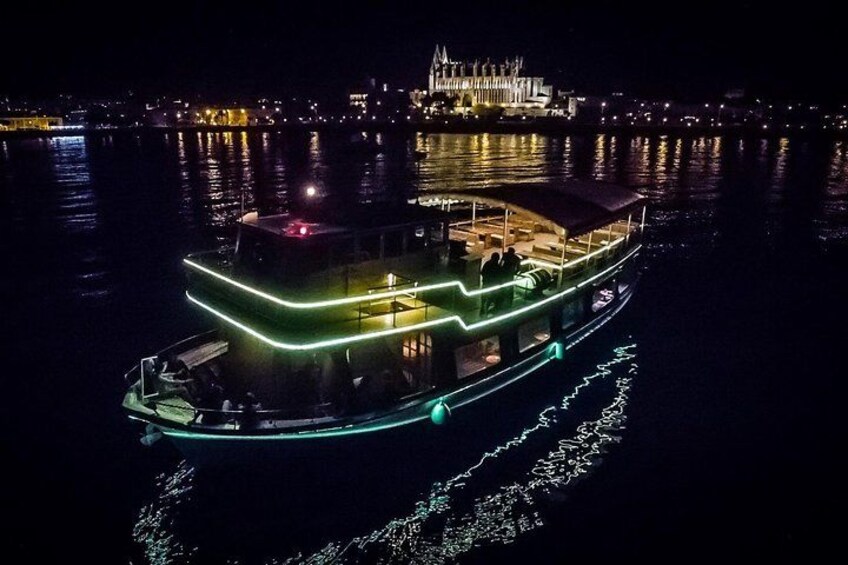 Night boat party Mallorca 1