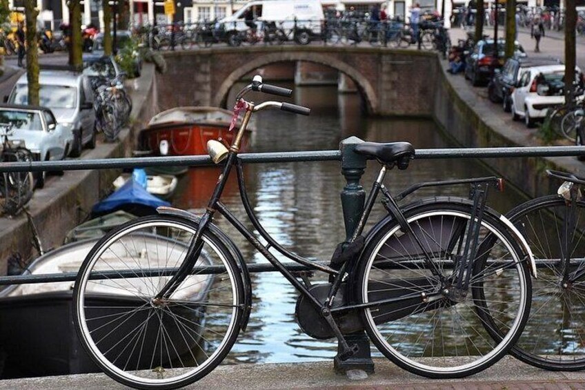 Private Amsterdam City Highlights Bike Tour (PRIVATE GUIDE) 4
