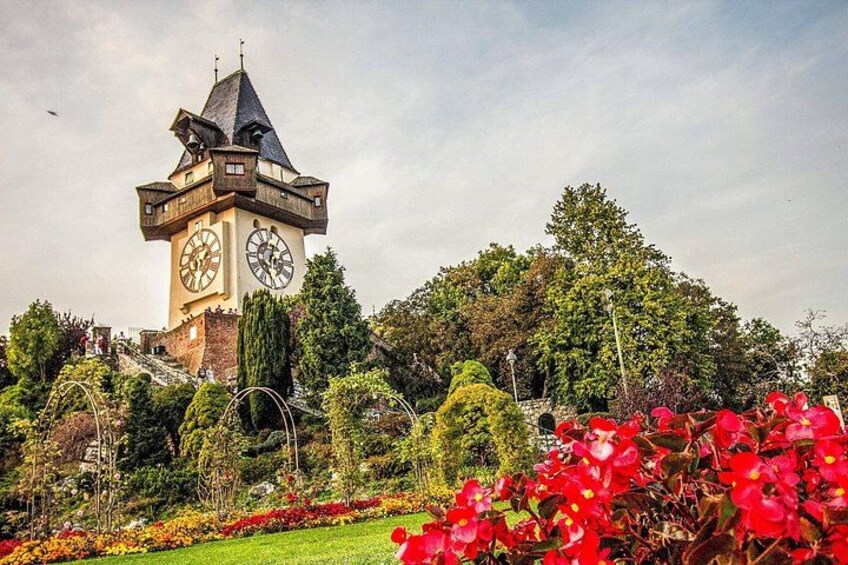 Explore Graz in 60 minutes with a Local 3