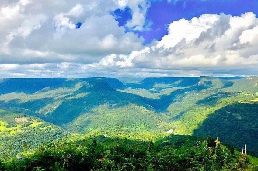 Amazing views of the São João and Canastra de Canela Valley 2