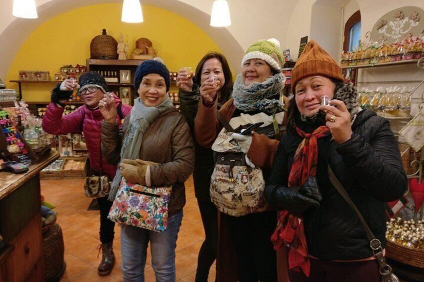 Honey wine tasting on Bratislava Food Tour 5