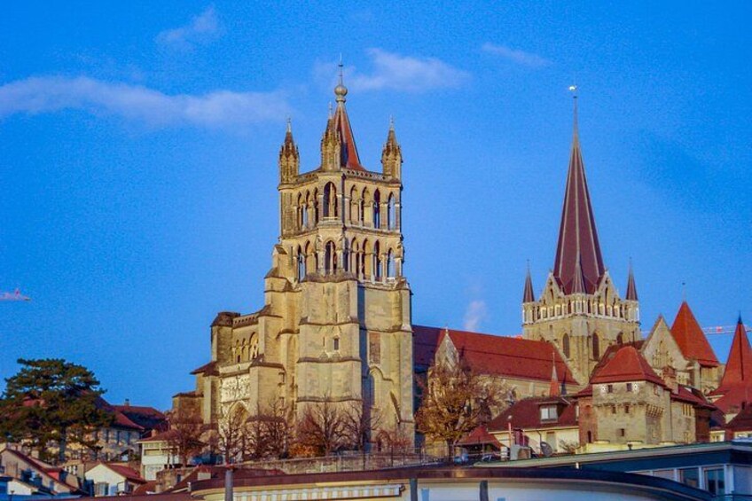 Explore Lausanne in 60 minutes with a Local 5