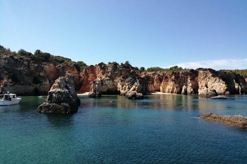 Afternoon yacht charter in lagos with drinks, tapas, paddle boards and kayak 4