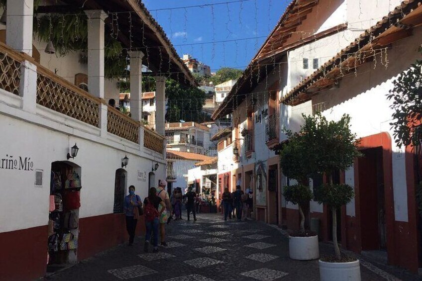 Cacahuamilpa Grottoes - Taxco, Ciudad de la Plata