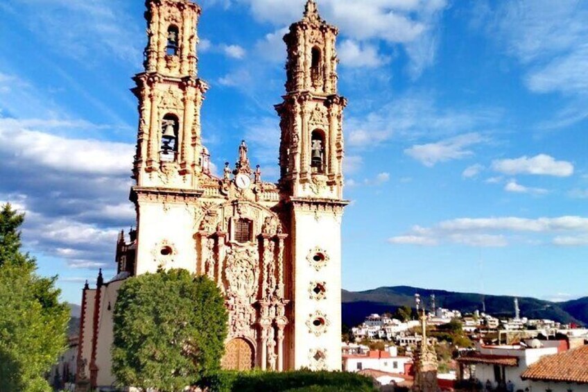 Cacahuamilpa Grottoes - Taxco, Ciudad de la Plata