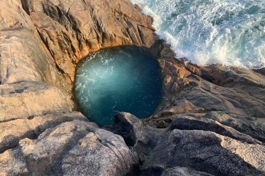 Perfect rock pool 1