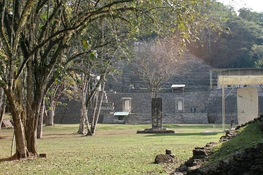 Yaxchilan and Bonampak Archaeological Zone 5