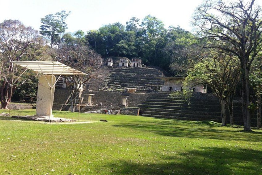 Yaxchilan and Bonampak Archaeological Zone 5
