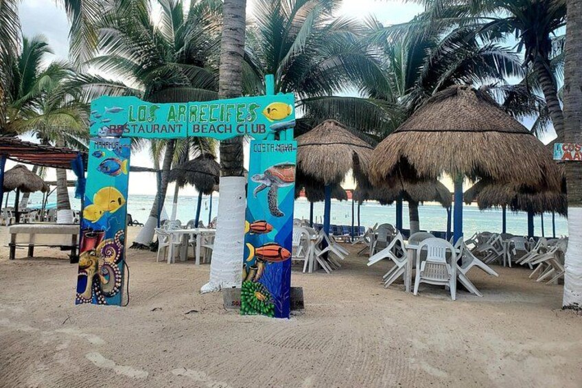 ADULTS GOLD A day at the beach at Los Arrecifes Restaurant-Open Bar And Massage. 2