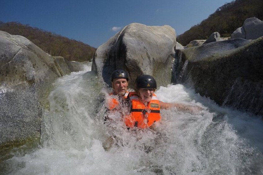 Canyoning in the Oaxacan Coast Canyons 5