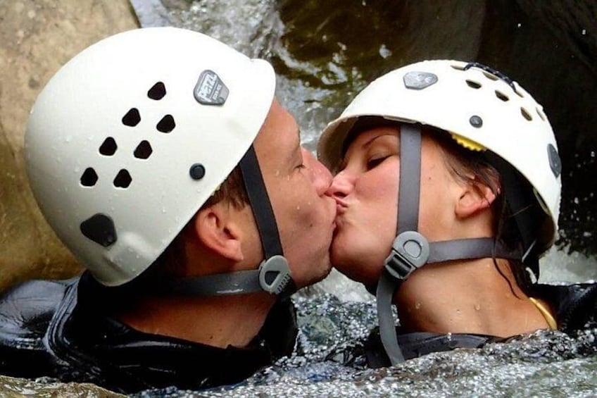 Canyoning love! 4