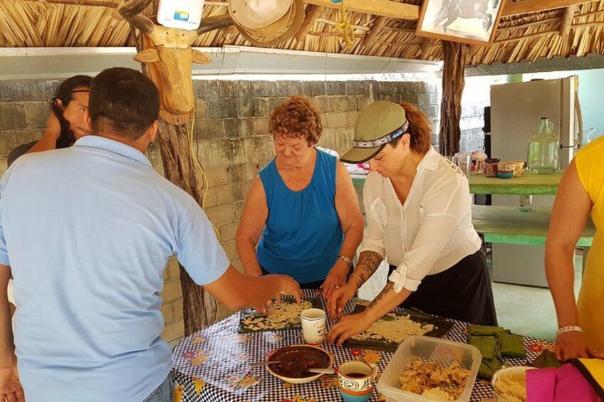 Authentic Red Mole Cooking Experience Near Puerto Escondido 1