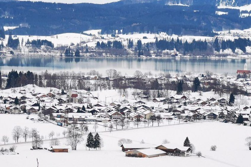 Munich: Private Neuschwanstein, Linderhof Alpine Tour via Austria 2