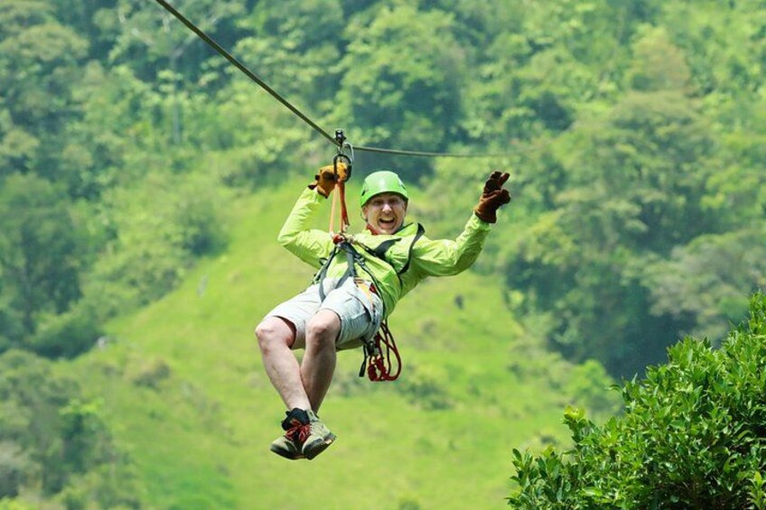Extreme Zipline tour in Monteverde 2