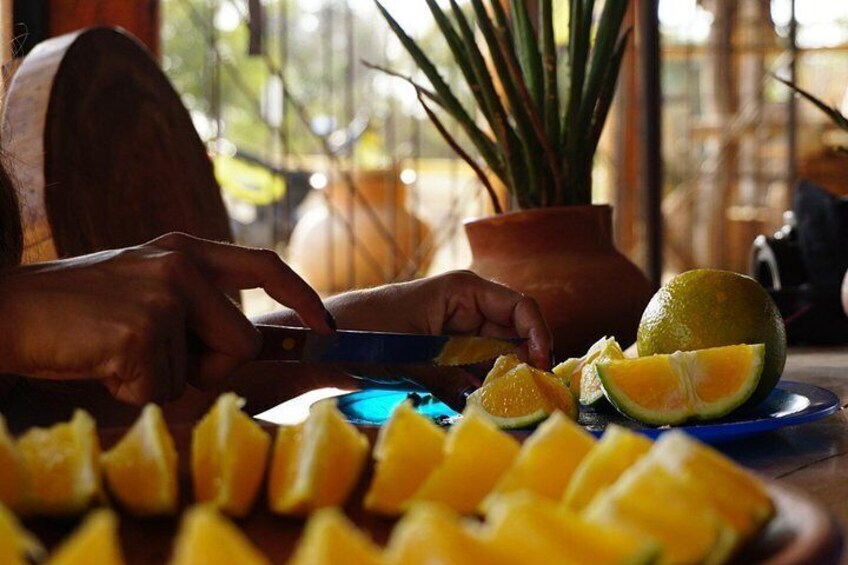 Juicy and tasteful oranges for our Mezcal degustation 5