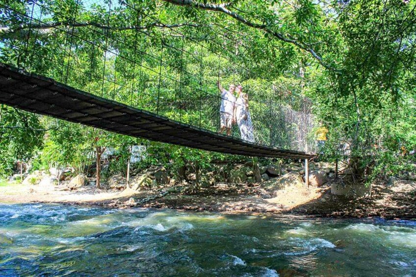 We passed through the island of the Cuale river 3