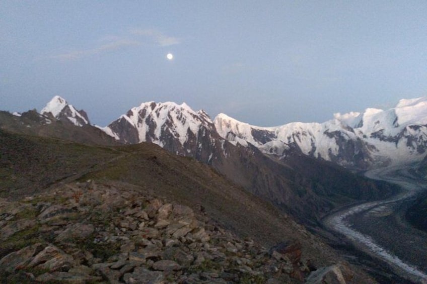 Trek to The Pakistan's Highest Alpine Lake Rush Lake 4