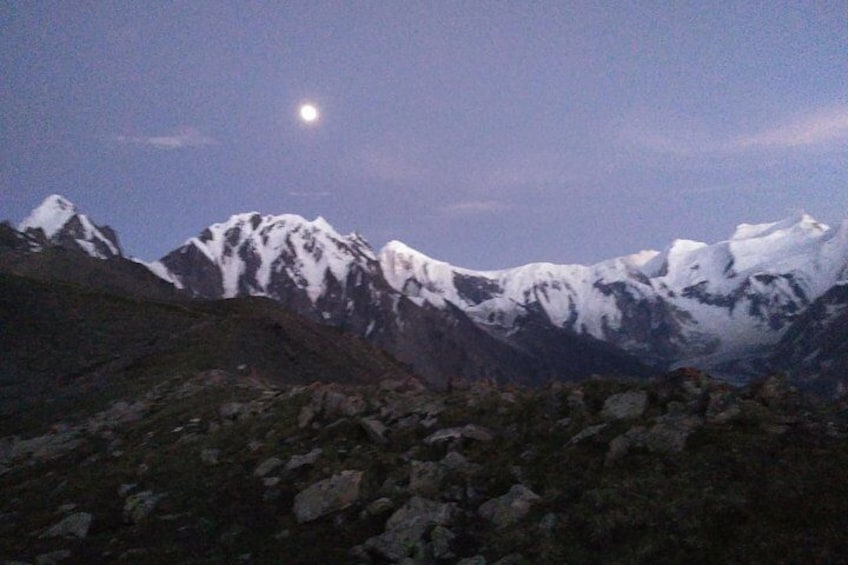 Trek to The Pakistan's Highest Alpine Lake Rush Lake 2