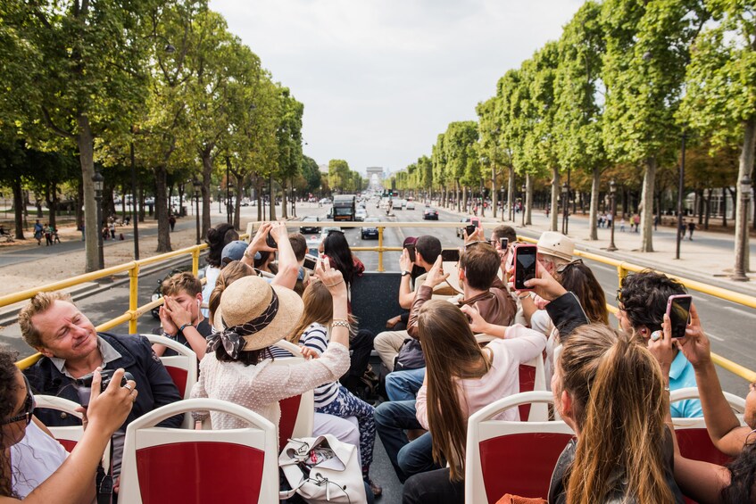 Paris Hop-On Hop-Off Bus Tour