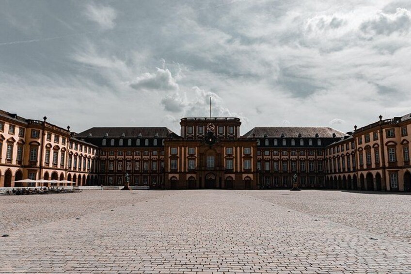 Architectural Mannheim: Private Tour with a Local Expert 4