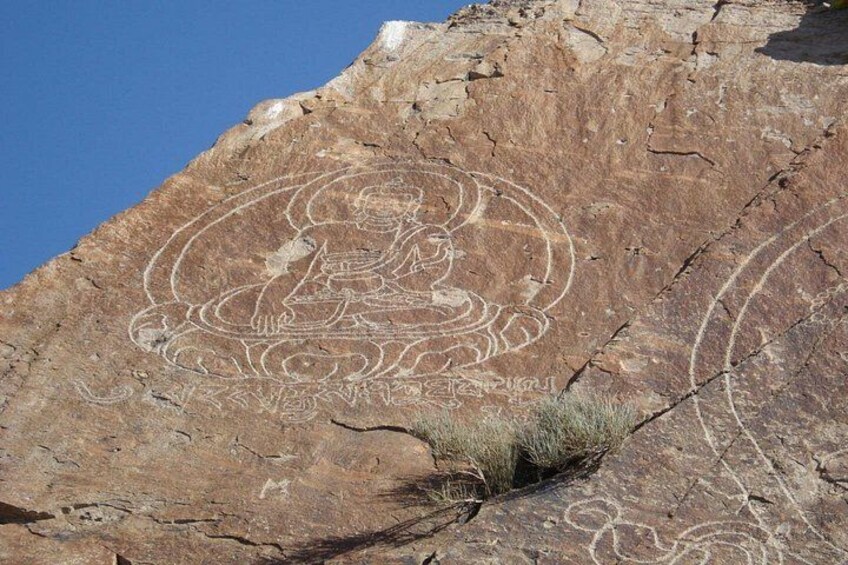 A rock with ancient petroglyphs. 3