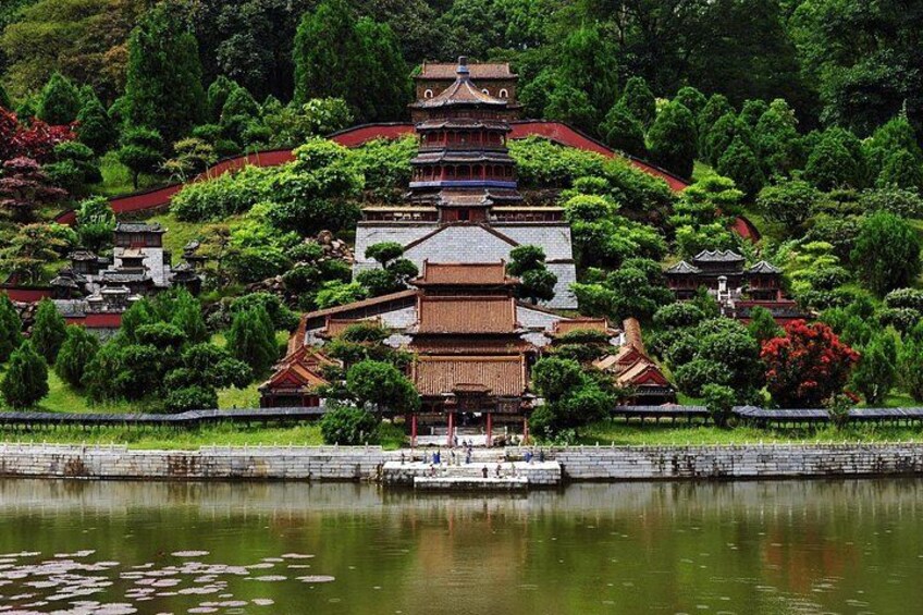 Half Day Shenzhen Splendid China Folk Village Guided Tour 3