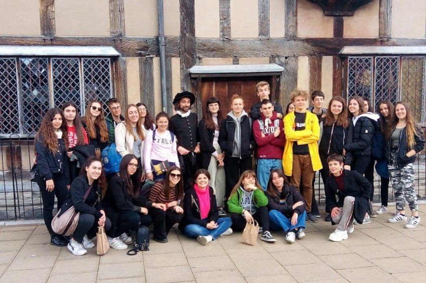 PRIVATE Guided tour of Shakespeare's Stratford Upon Avon 2