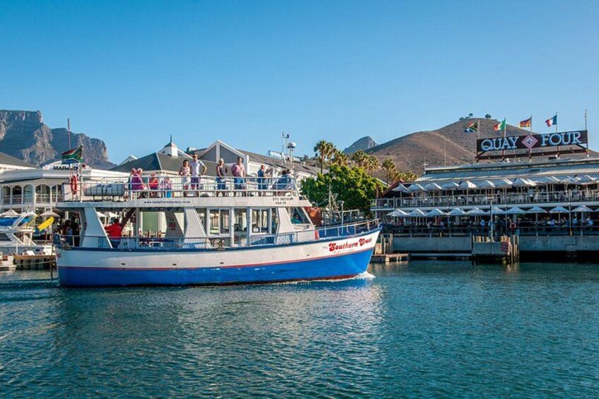 1 Hour Coastal Catamaran Cruise from Cape Town 2