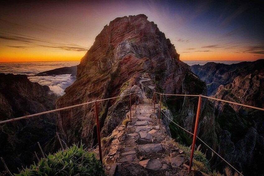 Pico Arieiro To Pico Ruivo/With Trail entry Fee Included PR 1 + 1.2 5