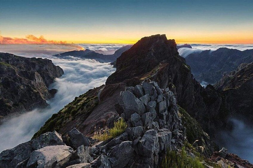 Pico Arieiro To Pico Ruivo/With Trail entry Fee Included PR 1 + 1.2 4
