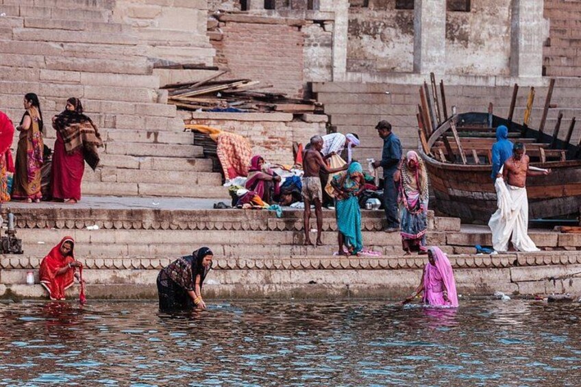 Full Day Varanasi Private Tour with Temples, Ghats & Rituals 4