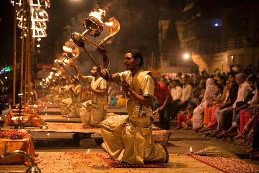 Full Day Varanasi Private Tour with Temples, Ghats & Rituals 2