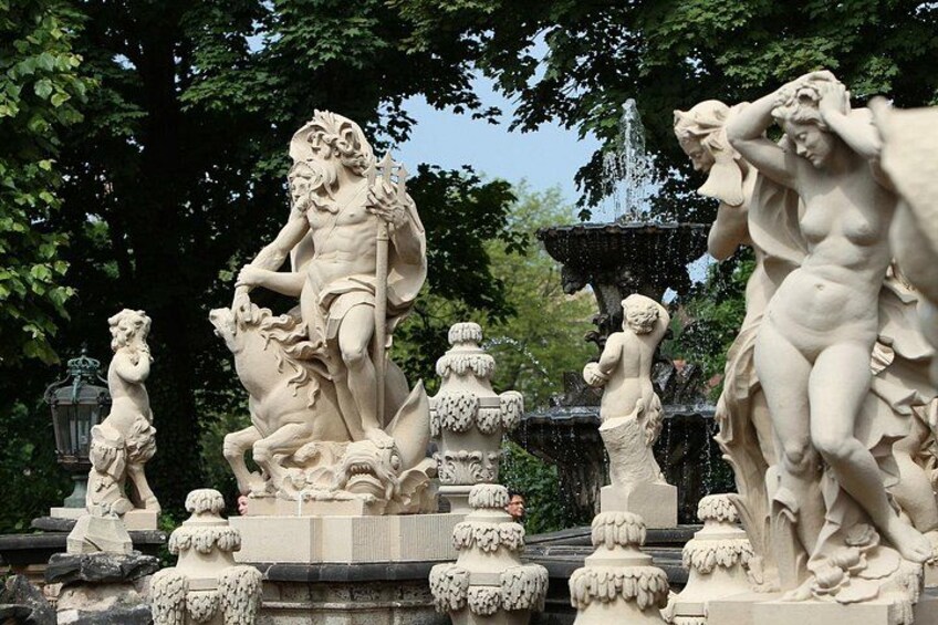 Discover Dresden: Palaces, Royal Squares & the Frauenkirche 4